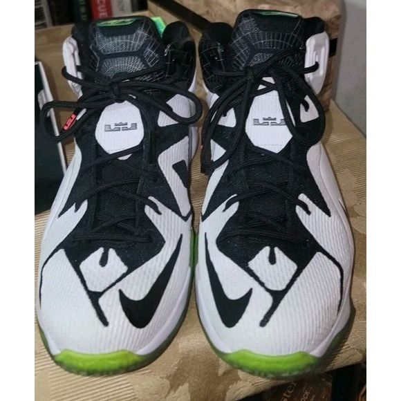 LeBron 12 'All Star' - Picture 13 of 16